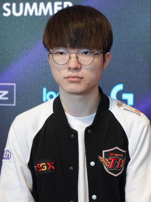 Faker迎来二十赛季出色发挥，美国队观众热烈欢呼！